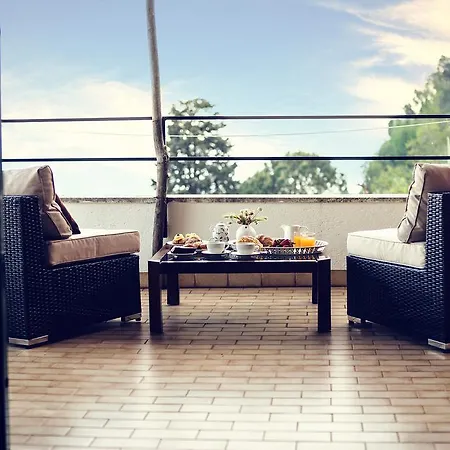 Sea View In With Lemon Pergola, Gardens And Jacuzzi - Ideal For Elopements Ravello