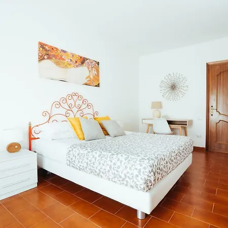 Sea View In With Lemon Pergola, Gardens And Jacuzzi - Ideal For Elopements Villa